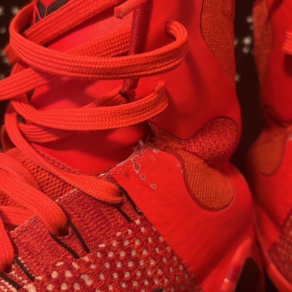 Nike Kobe 9 Christmas - Picture 5 of 6